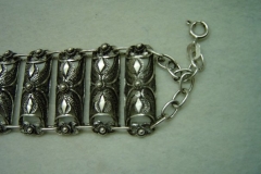 /Fisheklija/ Sterling Silver Filigree Bracelets / Dimension 2.1 x 3.0 cm