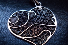 /Man on the moon/ Sterling Silver Filigree Pendant / Dimension 4.0 x 3.2 cm