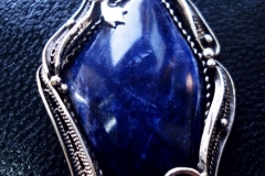 /Uncl/ Russian Post-Concept / Sterling Silver Filigree Pendant AA Grade Sodalite 3.0 x 2.0 cm / Dimension 5.0 x 2.6 cm